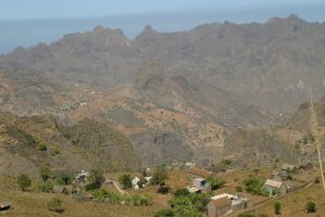 Lin de corvo to joao afonso santo antao cape verde tours trekking (2)